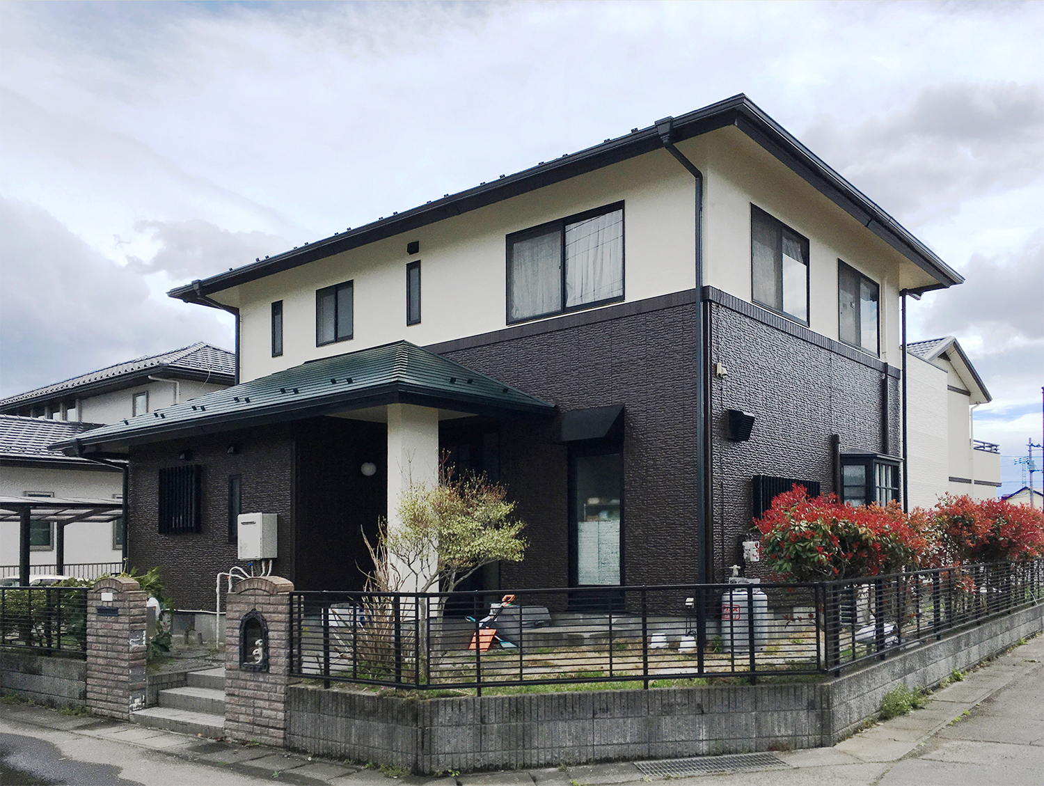 外壁屋根塗装工事